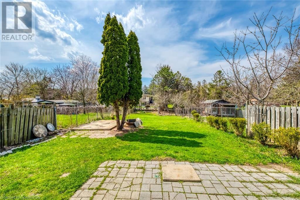 11 DRAKES DRIVE Image 39
