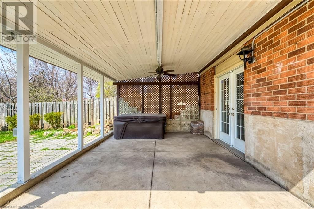 11 DRAKES DRIVE Image 40