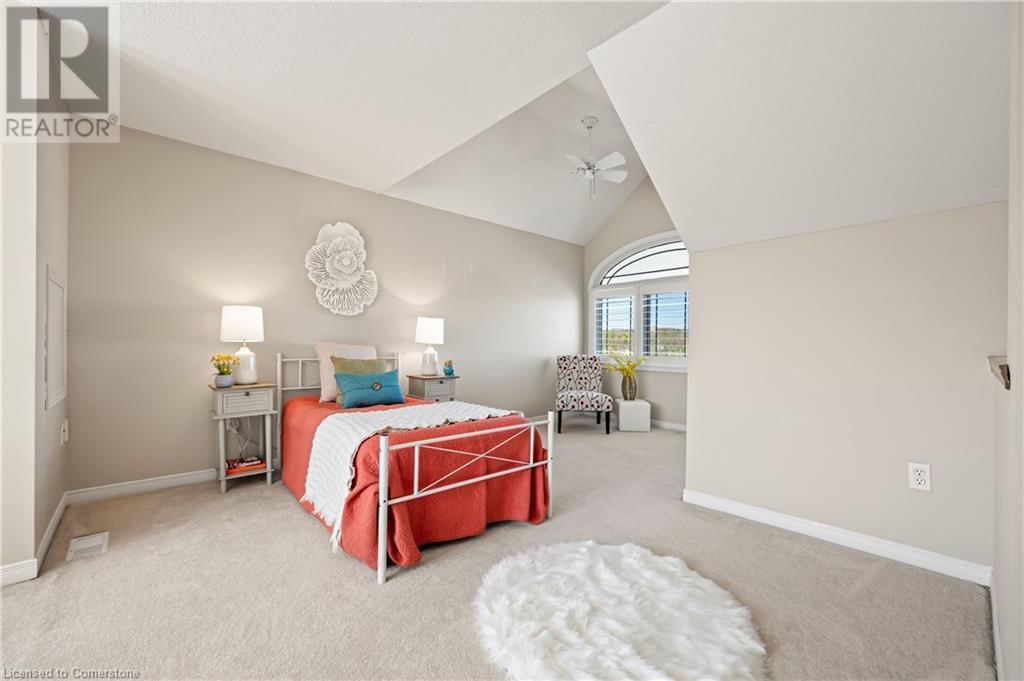 63 WELLINGTON SOUTH Image 31