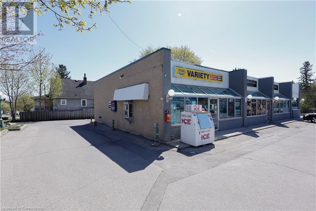 780 DUNDAS STREET Image 6