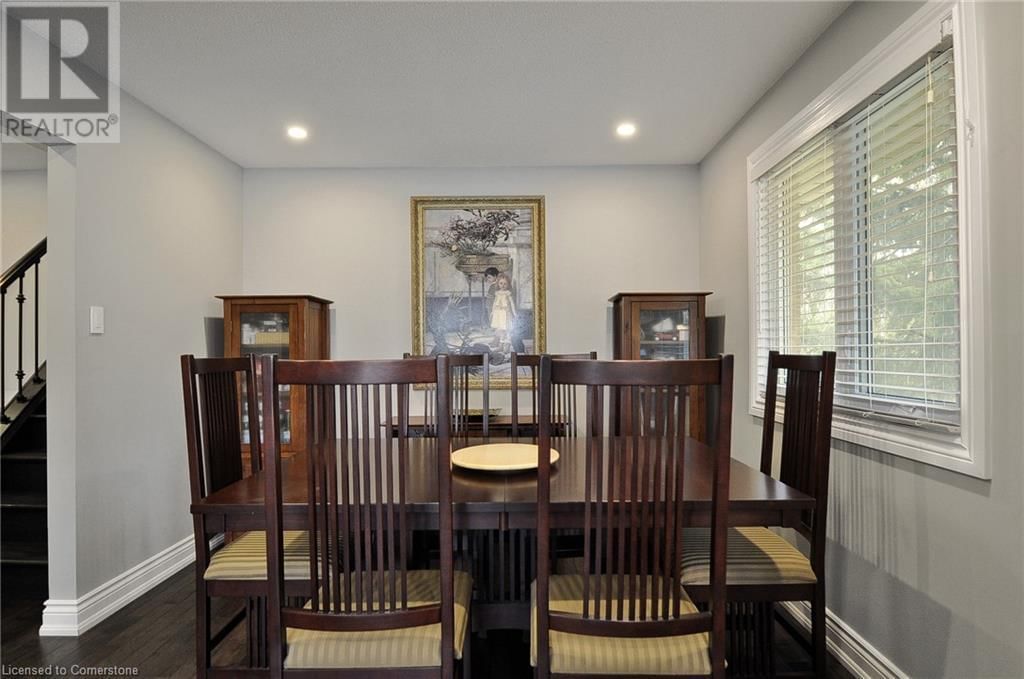 3 MAXWELL DRIVE Image 12