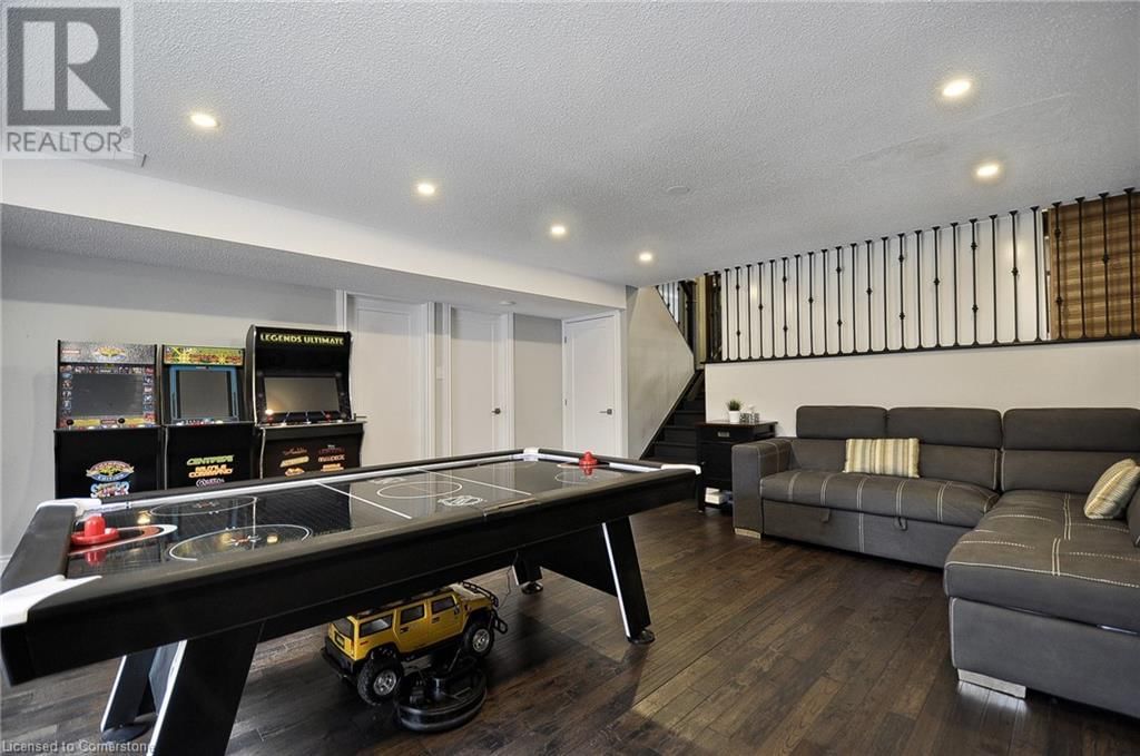 3 MAXWELL DRIVE Image 25