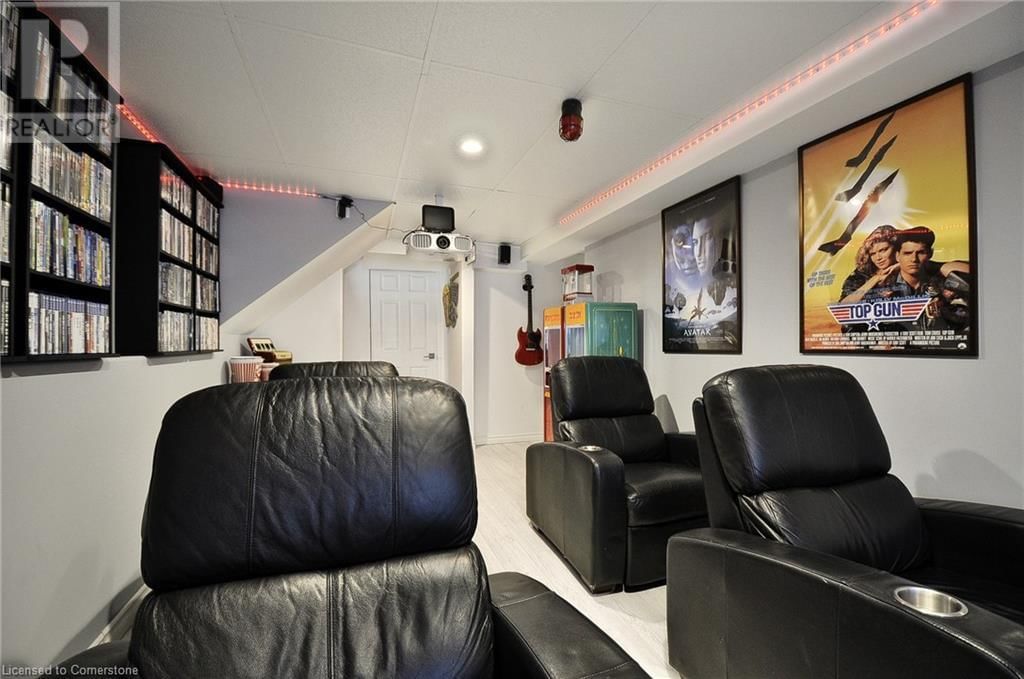 3 MAXWELL DRIVE Image 32
