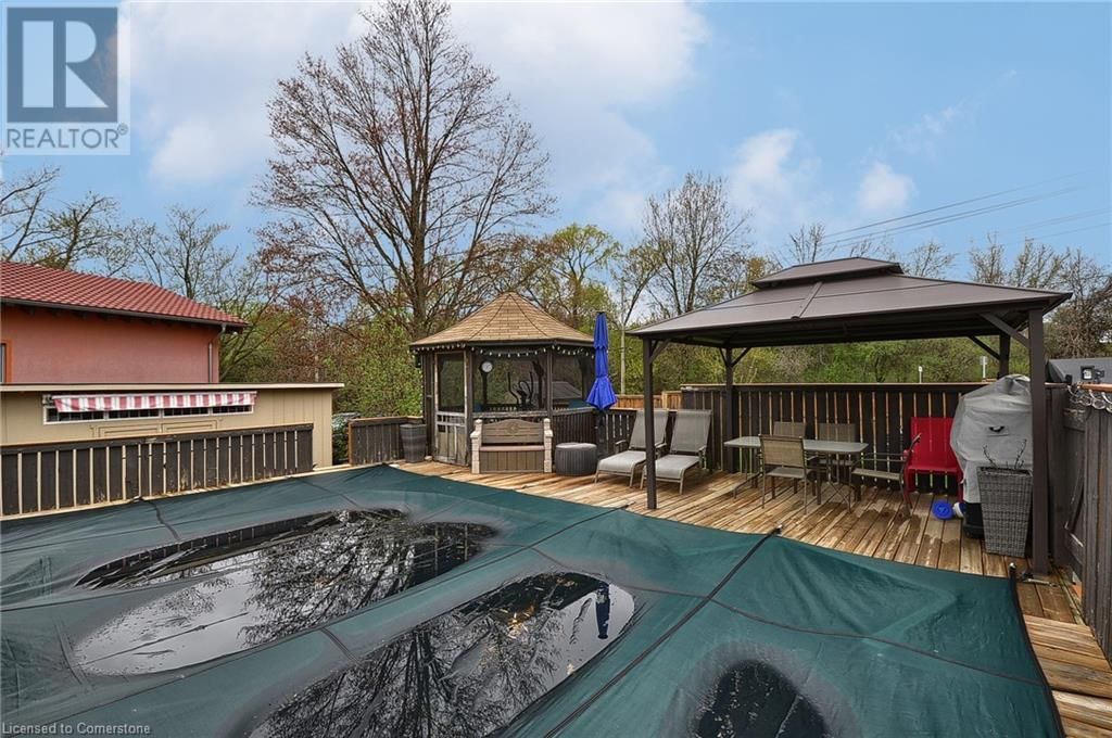 3 MAXWELL DRIVE Image 42