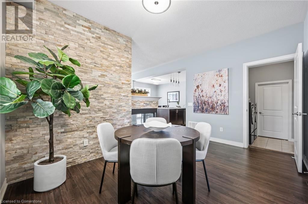 32 BABCOCK STREET Image 11