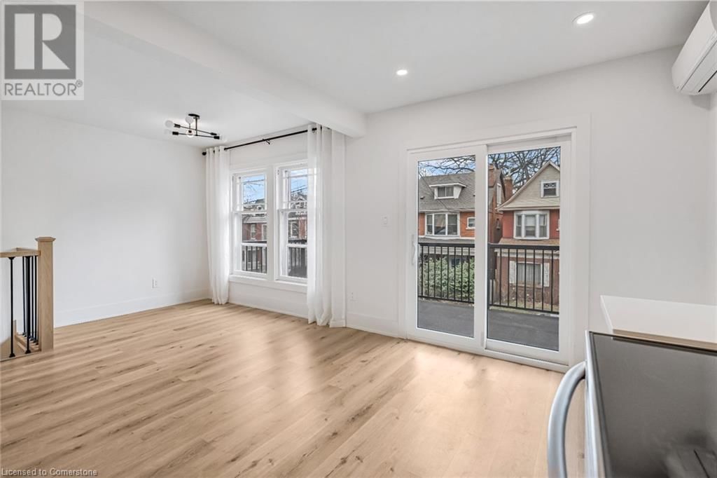 UPPER - 184 BURRIS STREET Image 13