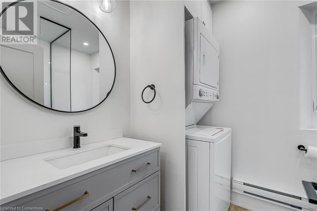 UPPER - 184 BURRIS STREET Image 16