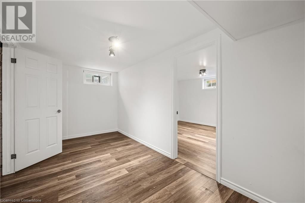 42 STRATHCONA DRIVE SOUTH Image 31