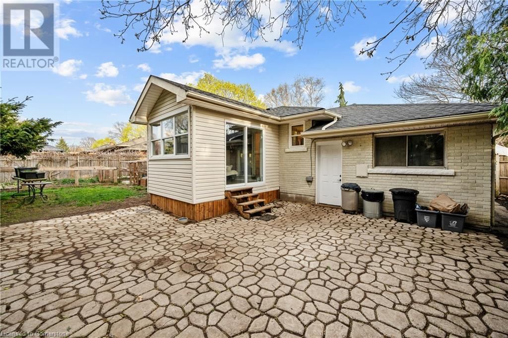 42 STRATHCONA DRIVE SOUTH Image 38