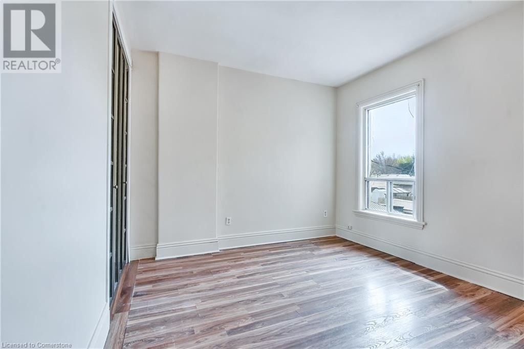 15 PICTON STREET WEST Image 21