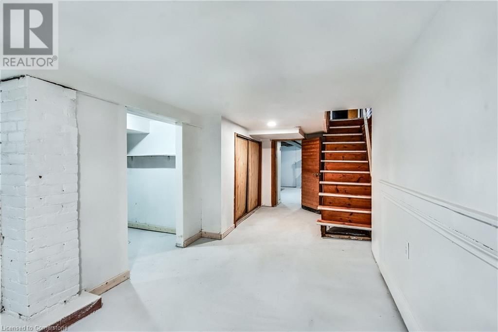 15 PICTON STREET WEST Image 32