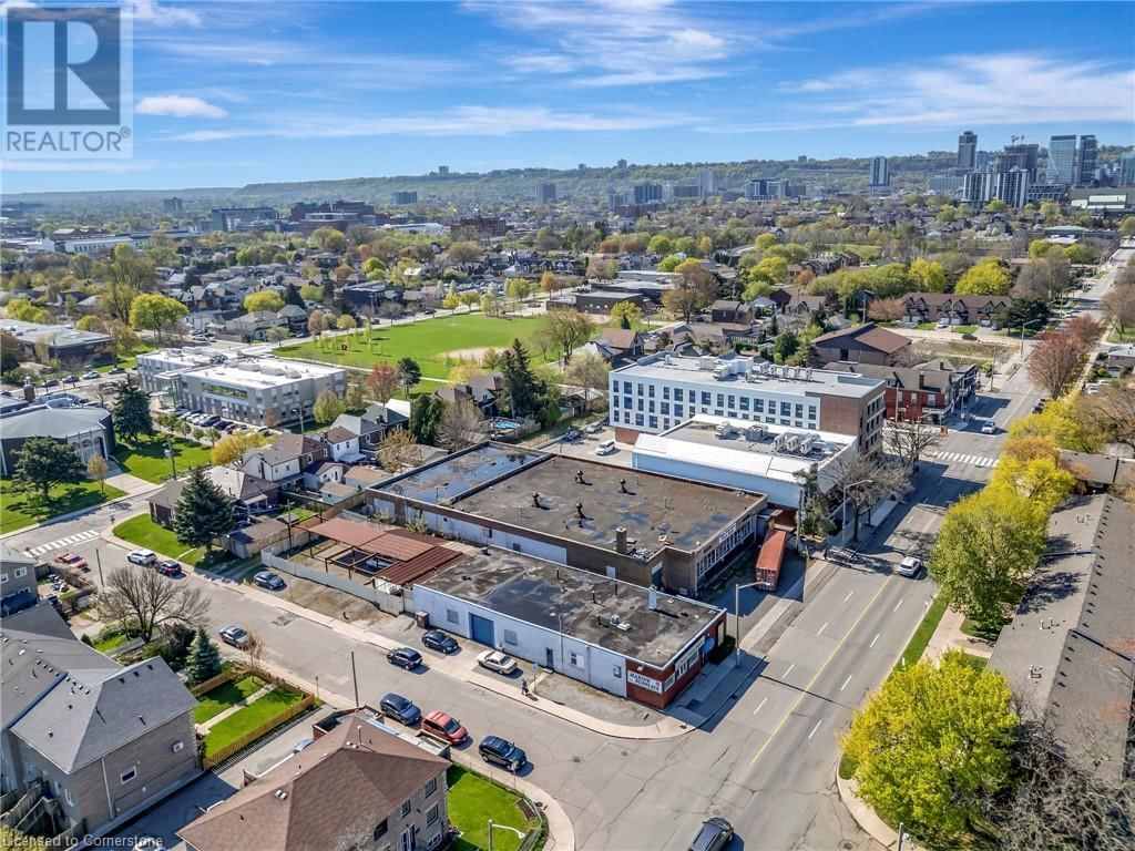 522 JAMES STREET NORTH Image 28