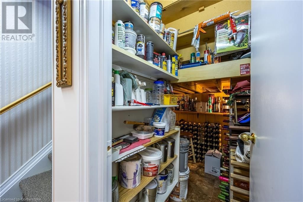 16 HILLTOP DRIVE Image 33