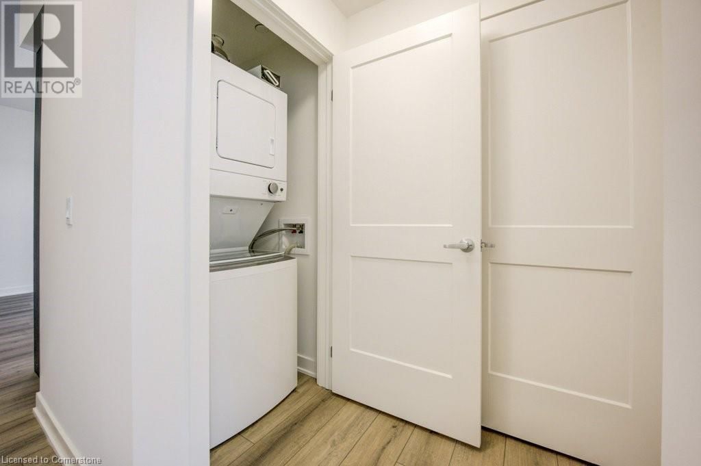 502 - 312 ERB STREET WEST Image 17