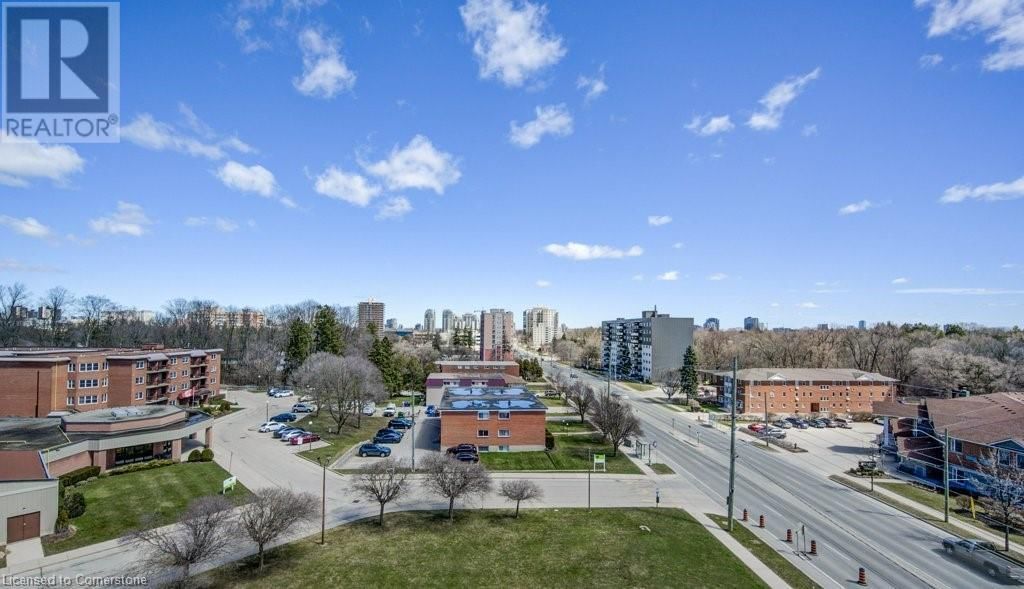 502 - 312 ERB STREET WEST Image 31