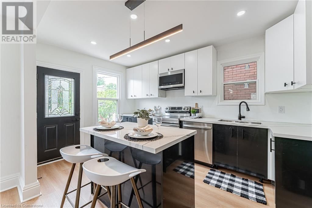 15 BARNESDALE AVENUE NORTH Image 1