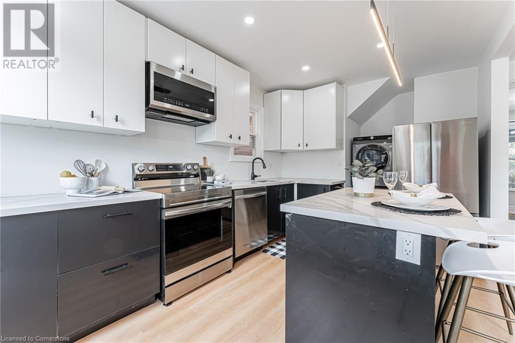 15 BARNESDALE AVENUE NORTH Image 11