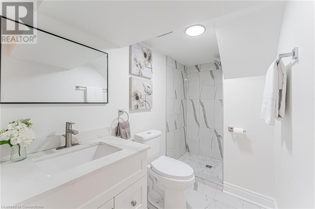 15 BARNESDALE AVENUE NORTH Image 30