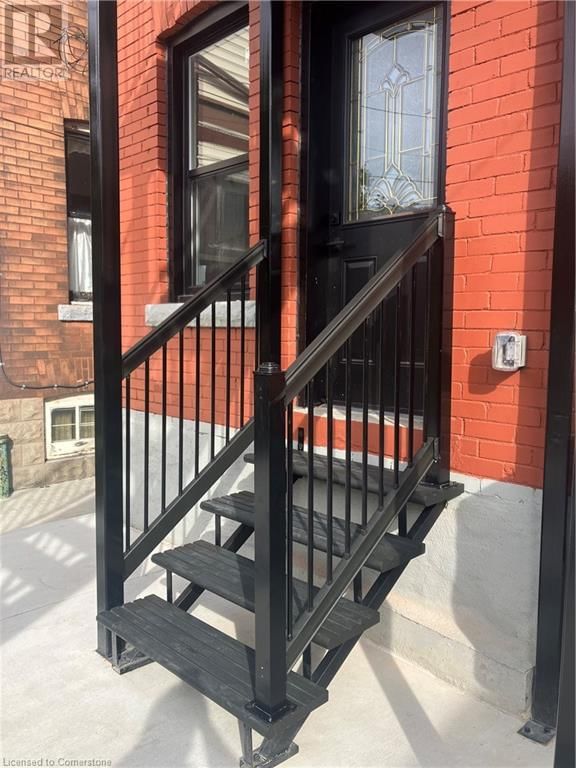 15 BARNESDALE AVENUE NORTH Image 35