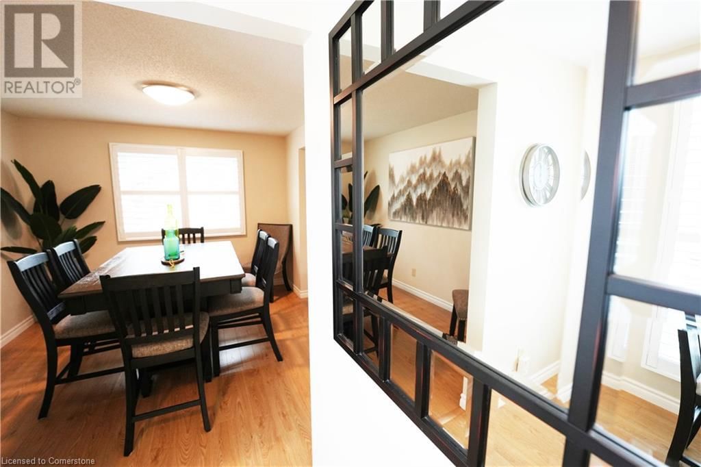 204 QUINTE COURT Image 18