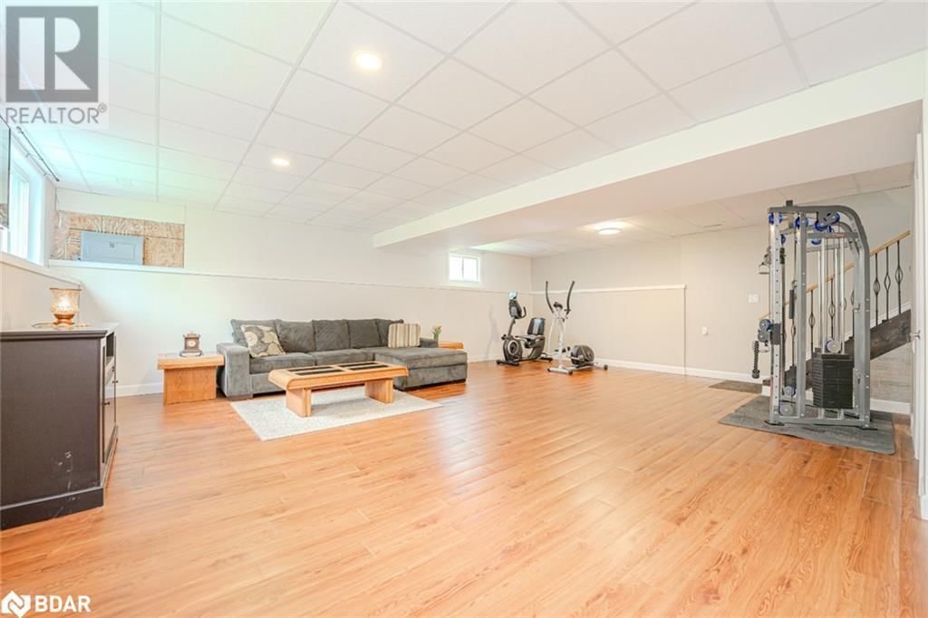 8747 10TH LINE Image 14