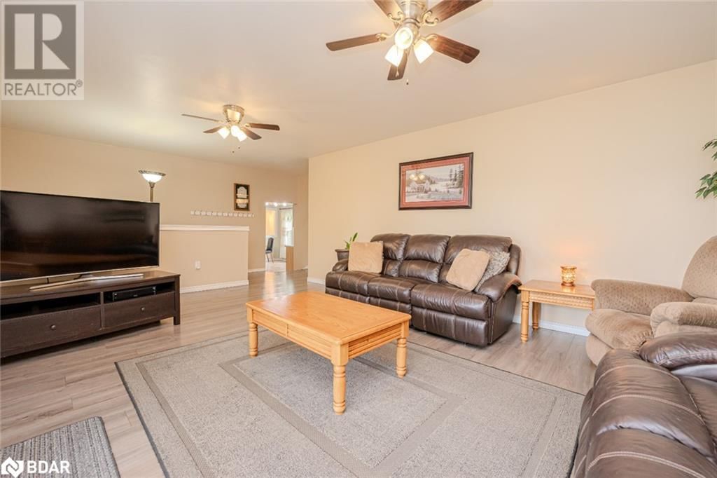 8747 10TH LINE Image 6