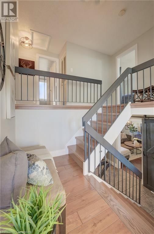 47 MANOR DRIVE Image 28