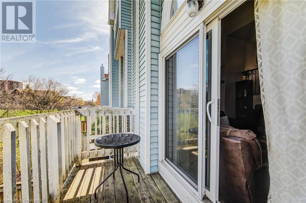 26 - 111 TRAYNOR AVENUE Image 12
