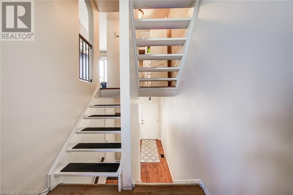 26 - 111 TRAYNOR AVENUE Image 15