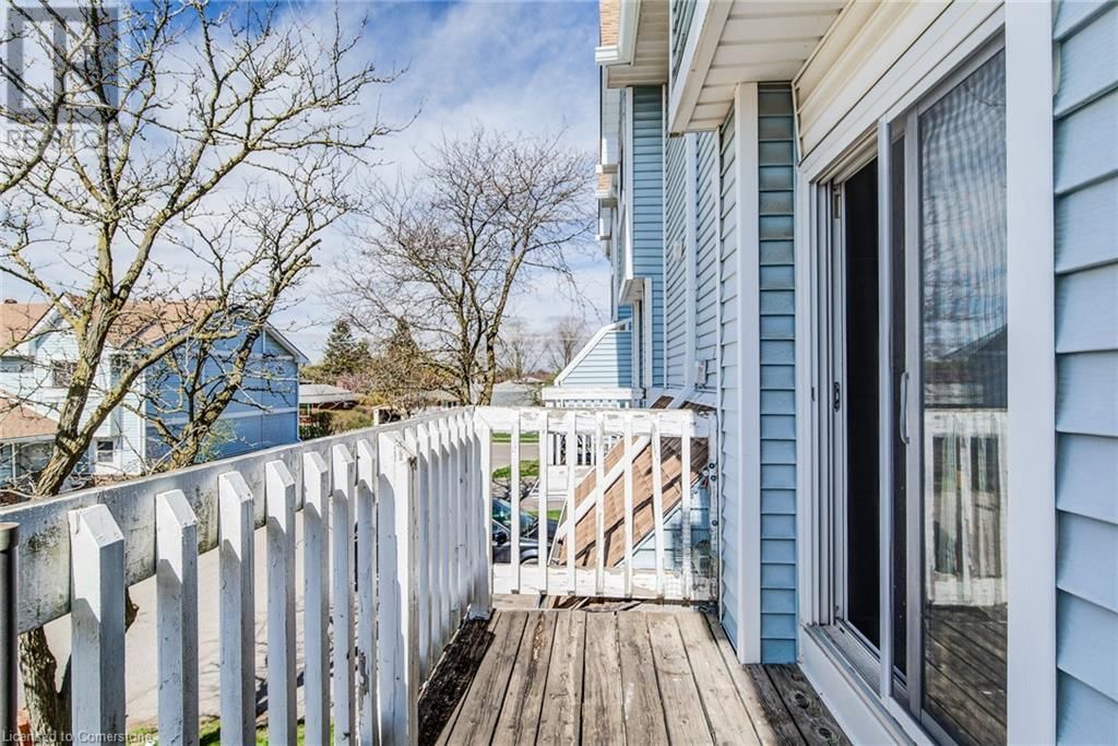 26 - 111 TRAYNOR AVENUE Image 27