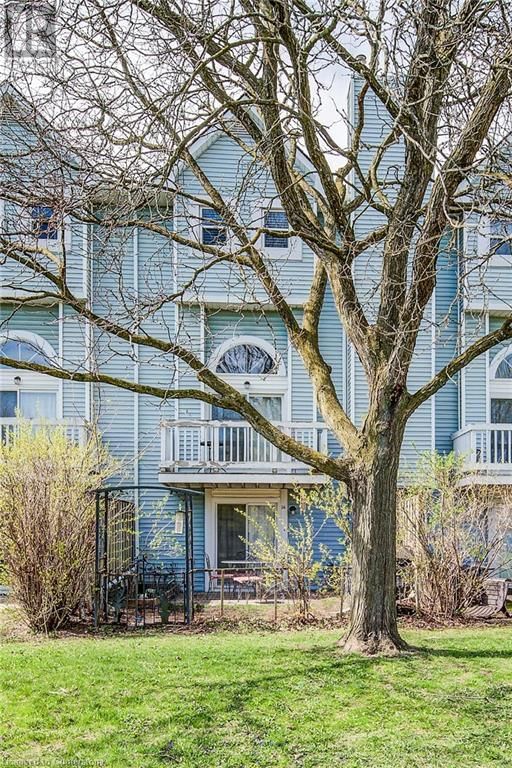 26 - 111 TRAYNOR AVENUE Image 42