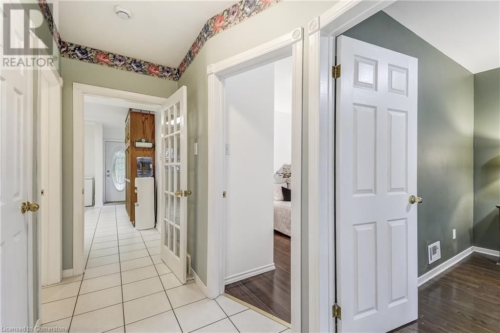 1470 FISHER AVENUE Image 10