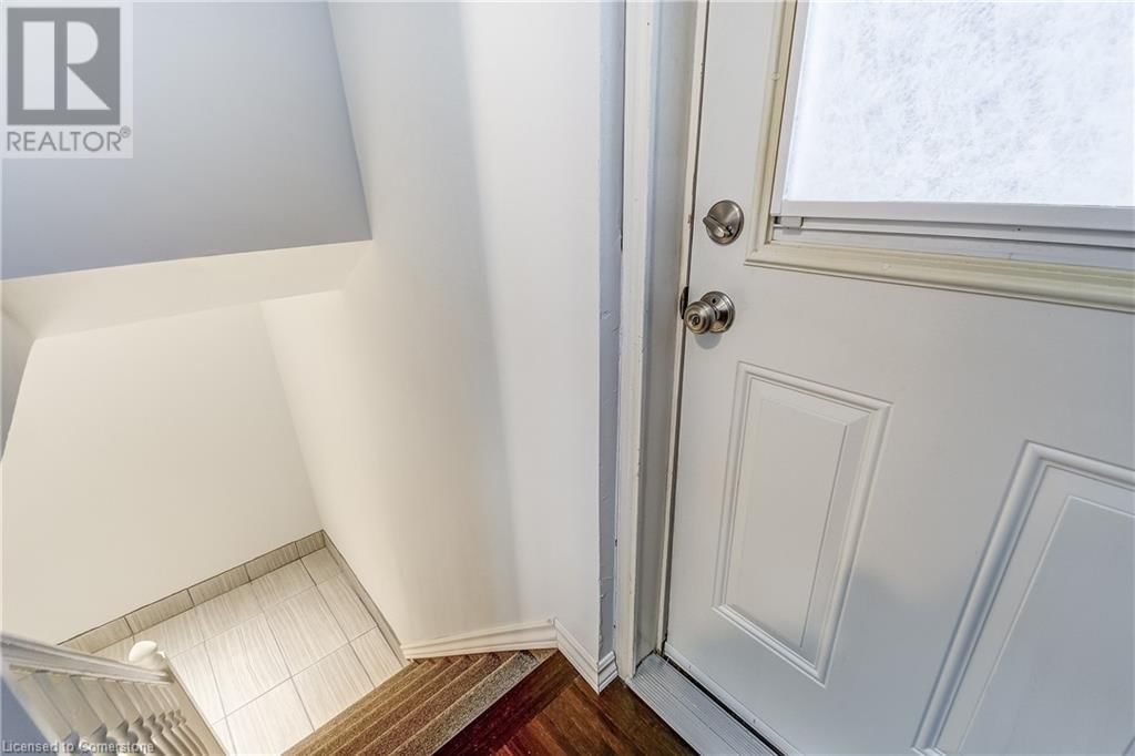 1470 FISHER AVENUE Image 16