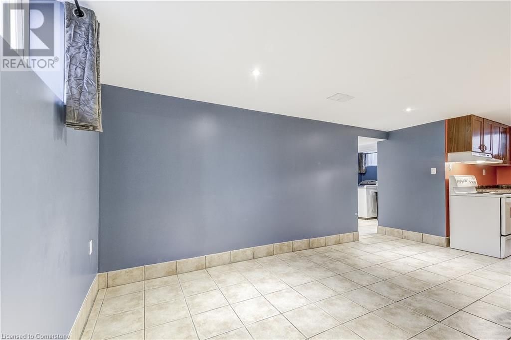 1470 FISHER AVENUE Image 27