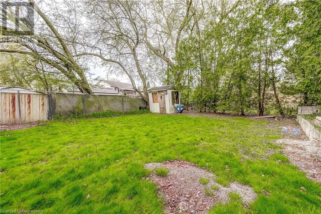 1470 FISHER AVENUE Image 37