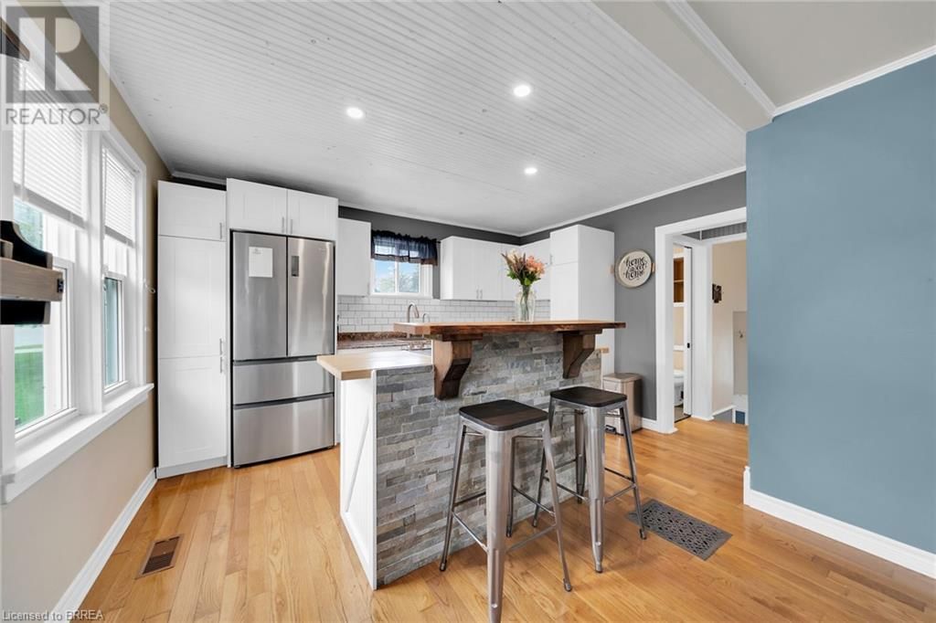 228 FINKLE STREET Image 15