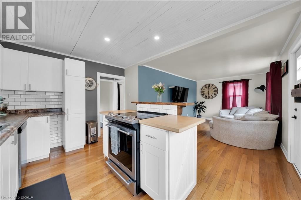 228 FINKLE STREET Image 17