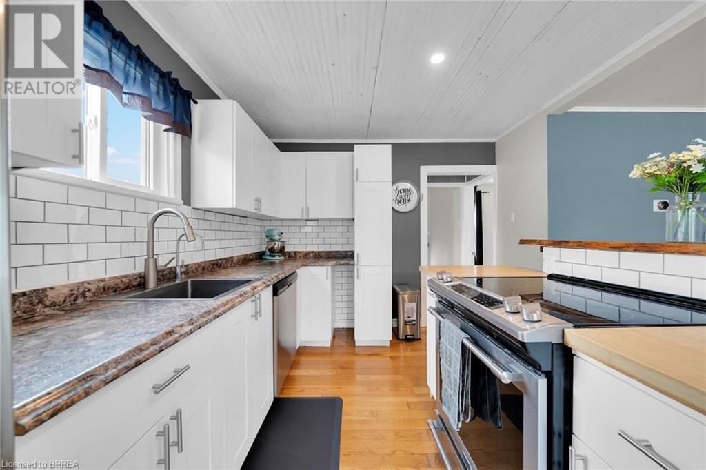 228 FINKLE STREET Image 18