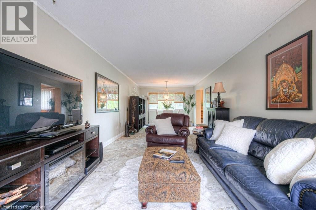 3 - 30 GREEN VALLEY DRIVE Image 15