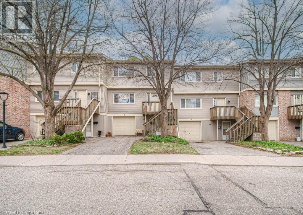 3 - 30 GREEN VALLEY DRIVE Image 2