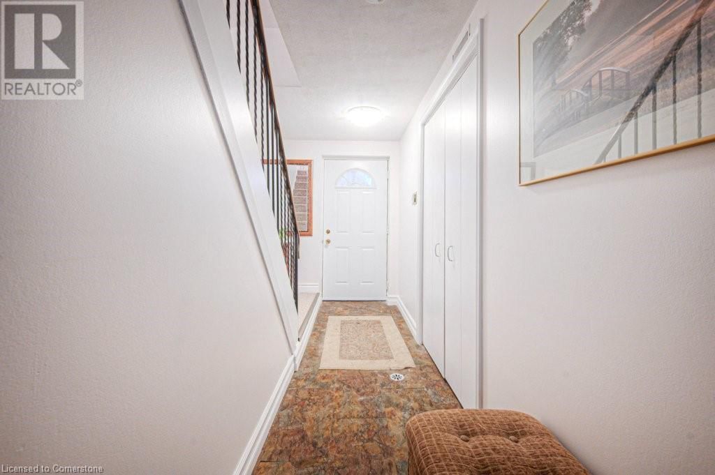 3 - 30 GREEN VALLEY DRIVE Image 28