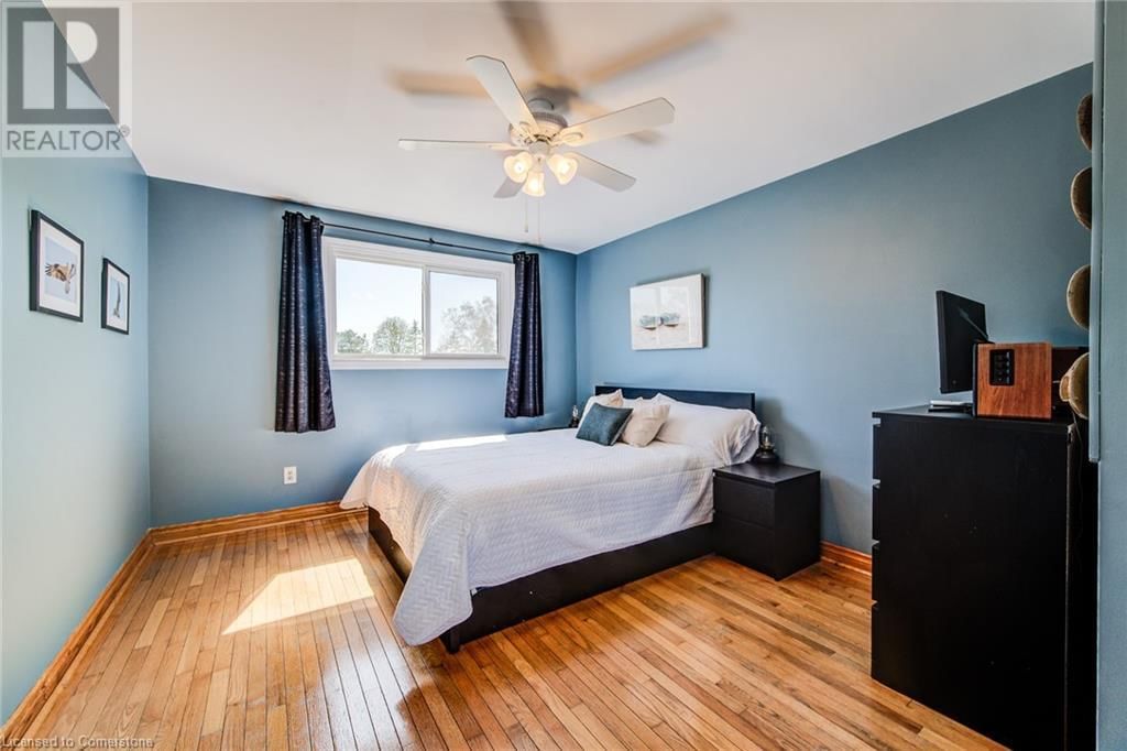 330 DALEVIEW PLACE Image 28