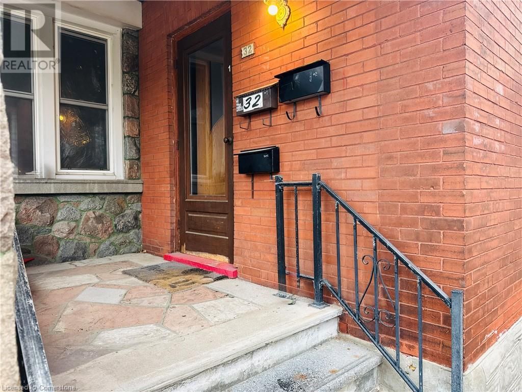 32 SIMEON STREET Image 37