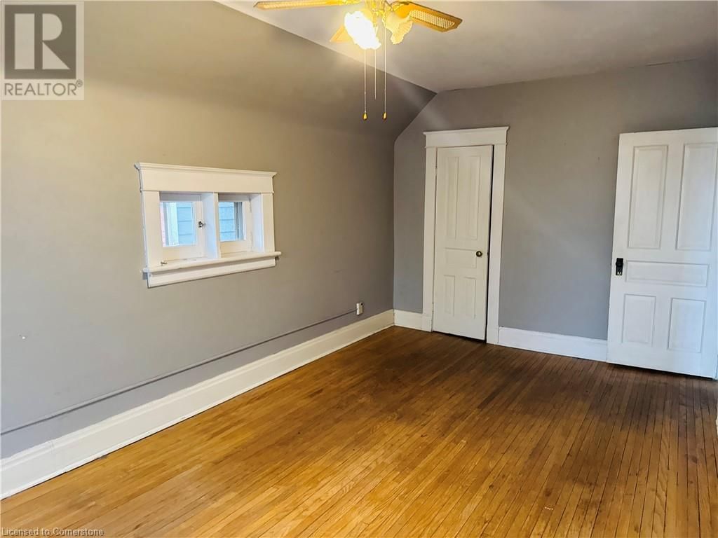 32 SIMEON STREET Image 8