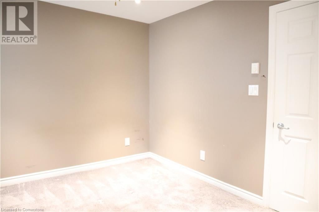 273 OXFORD AVENUE Image 16