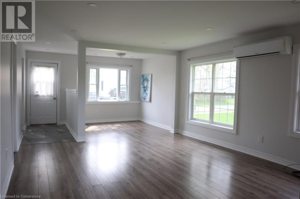 273 OXFORD AVENUE Image 6