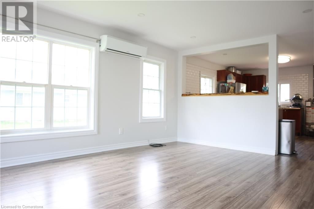 273 OXFORD AVENUE Image 8