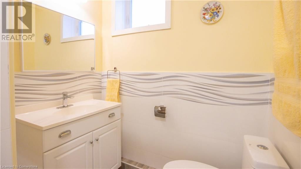 610 PINE POINT LANE Image 30