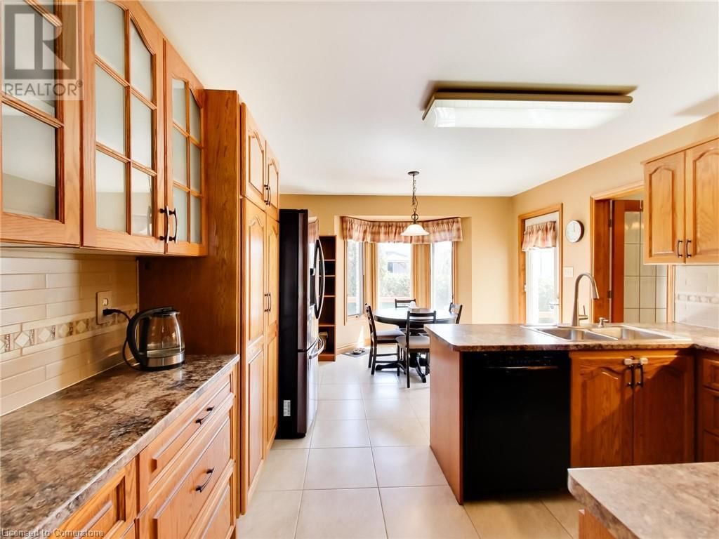 55 BUCHANAN DRIVE Image 14