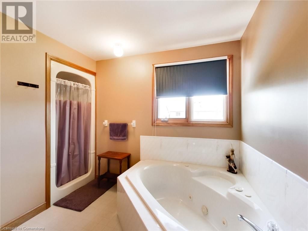 55 BUCHANAN DRIVE Image 27